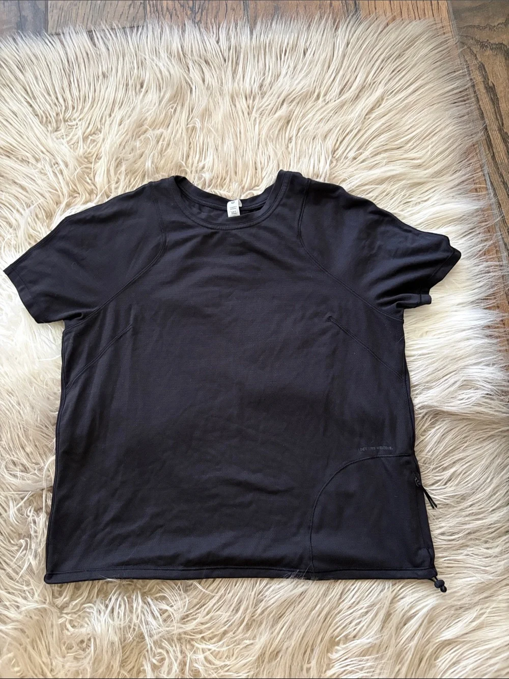 Lululemon trail tees sz 6